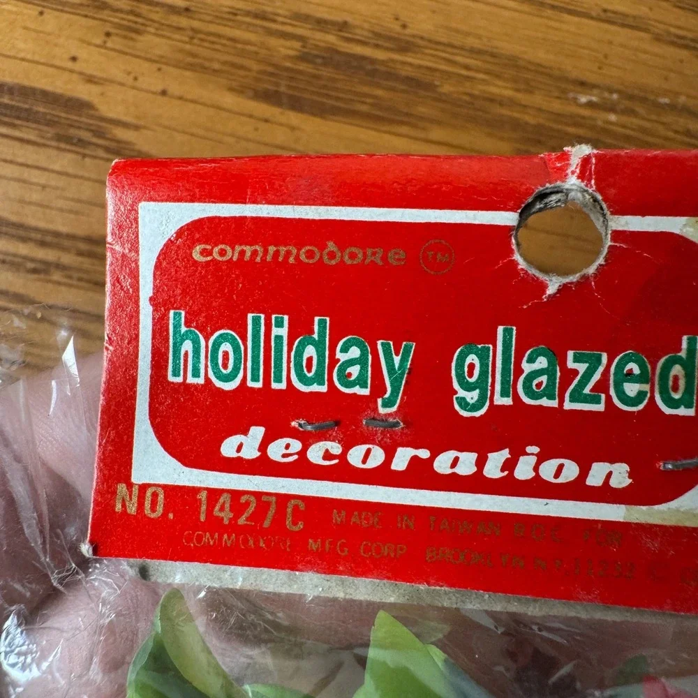 Commodore Holiday Glazed Red Bell Decoration Vintage‎ Christmas Ornament